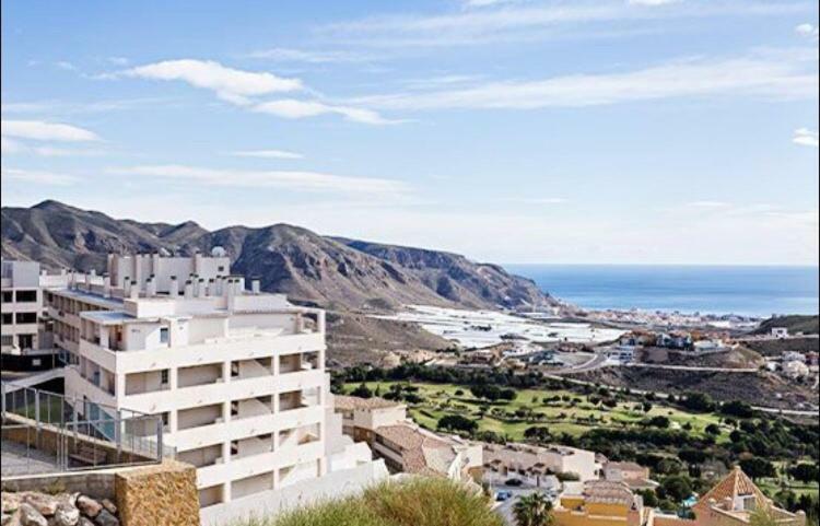 Apartamentos Deluxe Roquetas De Mar Con Golf Y Piscina Climatizada, Parking Privado Vícar Exteriör bild